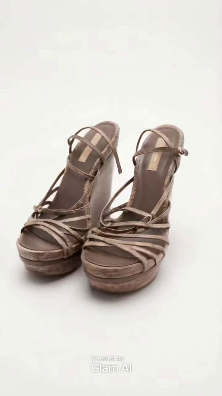 BCBGMaxAzria - Picture 2 of 3